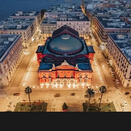 アパート Casaro Stazione バーリ